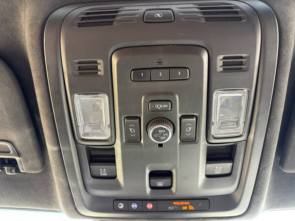 Used 2024 Cadillac Escalade V w/ LPO, ONYX Package AWD/4WD image 37