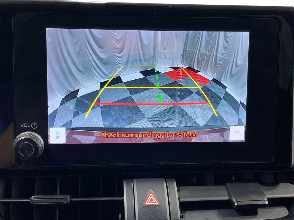 Used 2023 Toyota RAV4 XLE FWD image 30