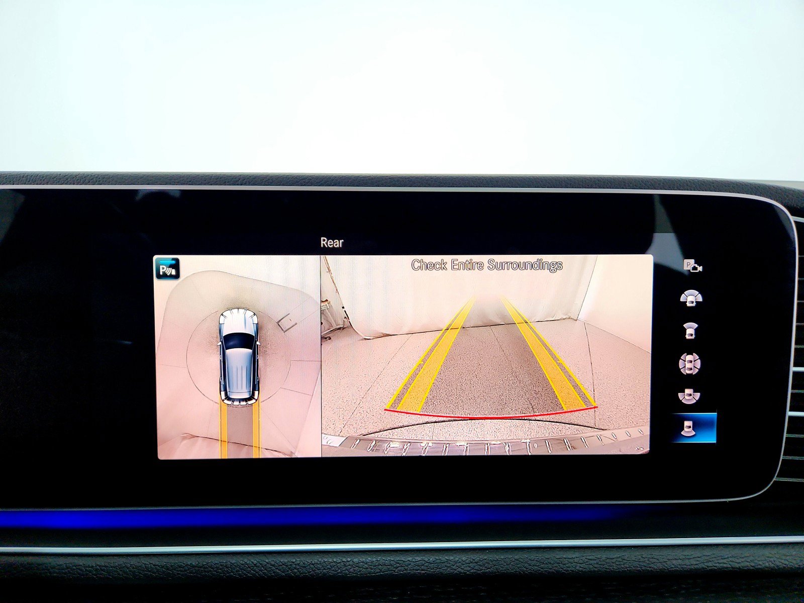 Used 2023 Mercedes-Benz GLE 350 GLE 350 w/ Premium Package image 29