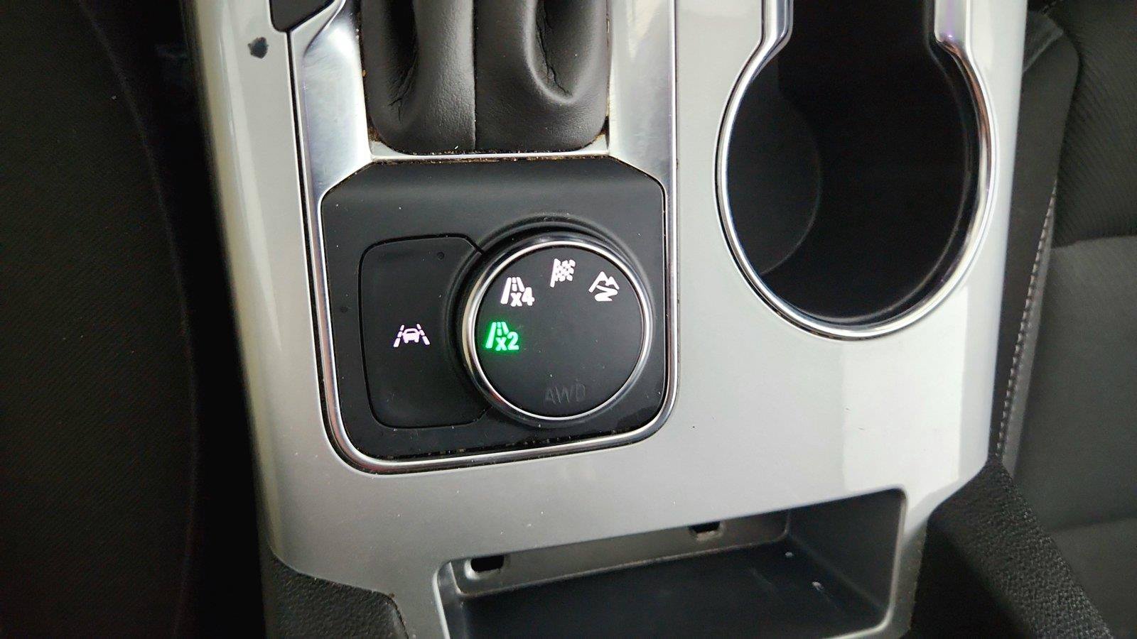 Used 2025 Chevrolet Blazer LT AWD/4WD image 33