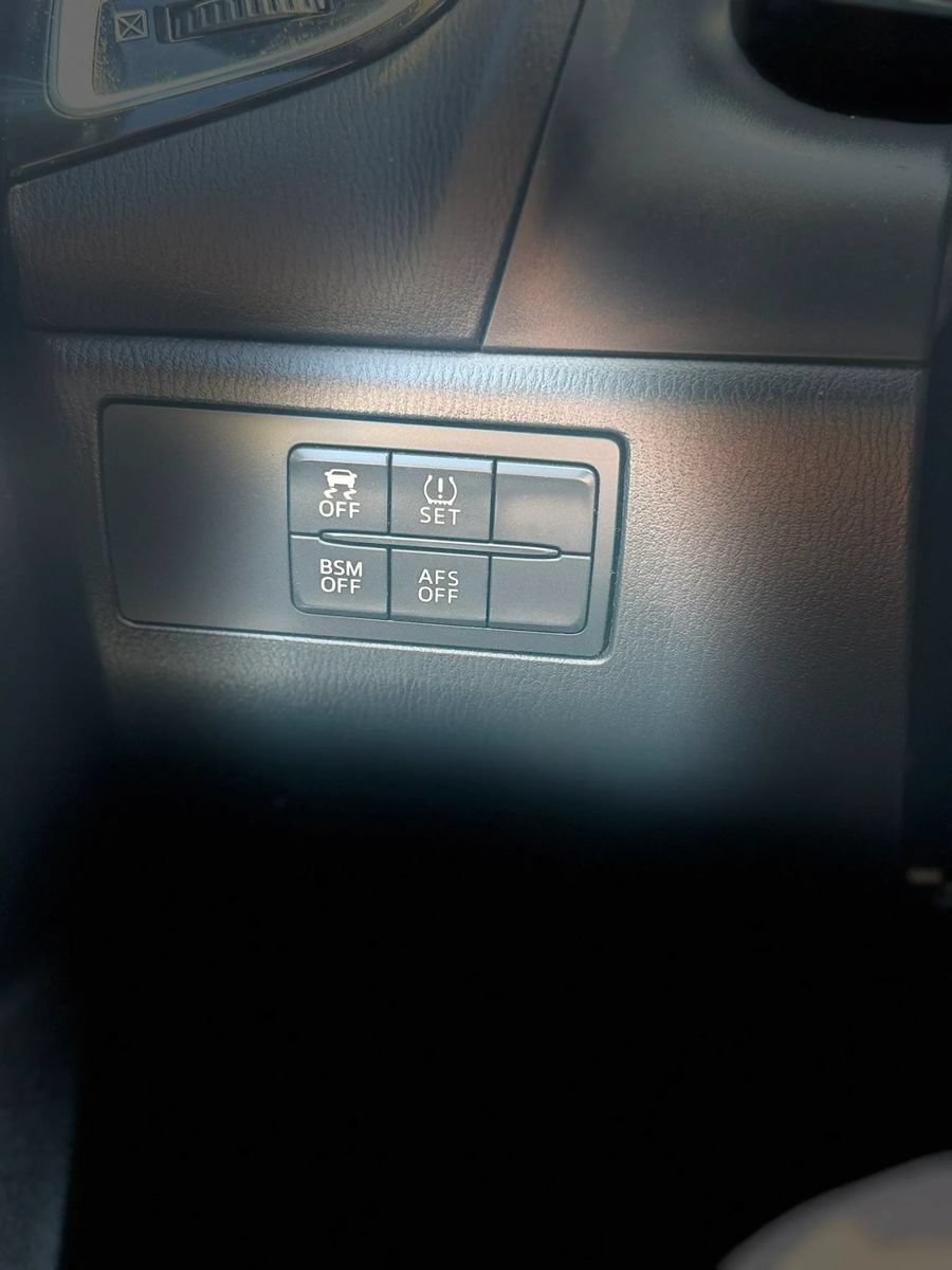 Used 2015 MAZDA MAZDA3 s Grand Touring FWD image 35