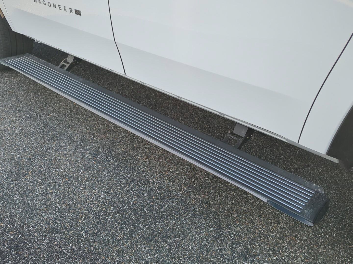 New 2026 Jeep Grand Wagoneer L Limited AWD/4WD image 13
