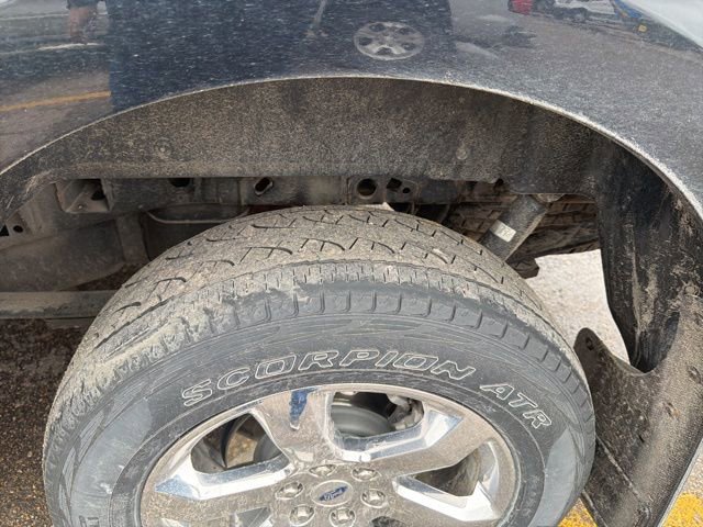 Used 2021 Ford F150 Lariat image 10