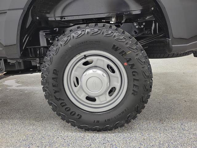 New 2026 Ford F350 XL w/ XL Off-Road Package AWD/4WD image 5
