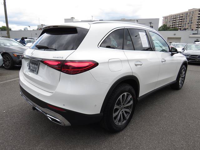 Used 2026 Mercedes-Benz GLC 300 4MATIC image 4