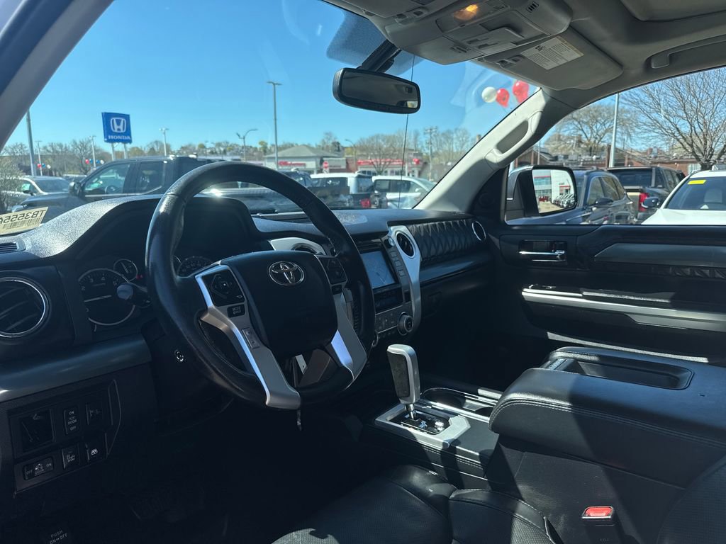 Used 2017 Toyota Tundra Platinum AWD/4WD image 13