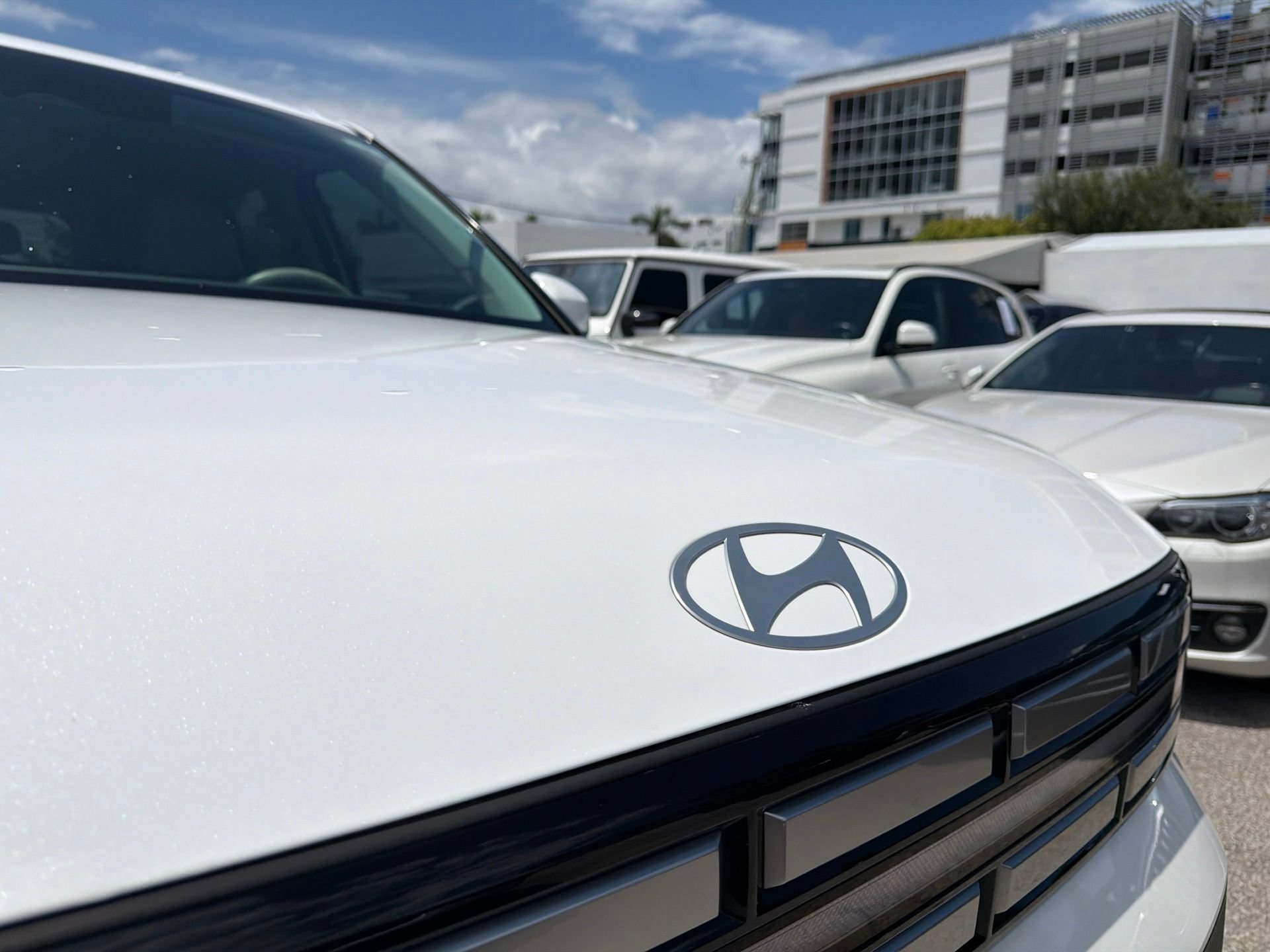 Used 2024 Hyundai Santa Fe SE FWD video 5