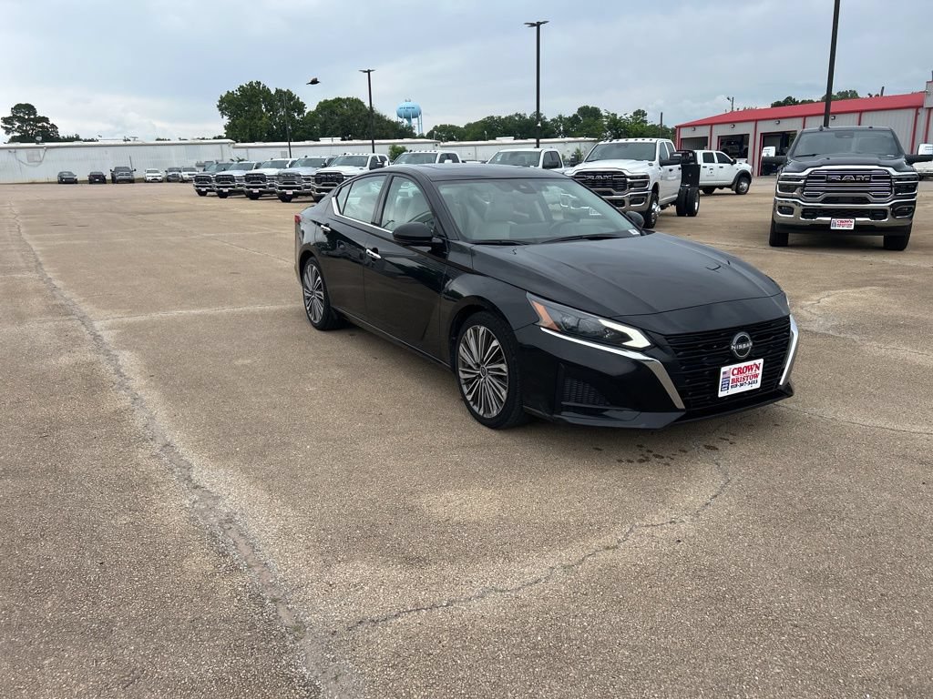 Used 2023 Nissan Altima 2.5 SL FWD image 5