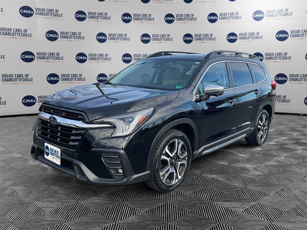 Used 2023 Subaru Ascent Limited w/ Technology Package image 1