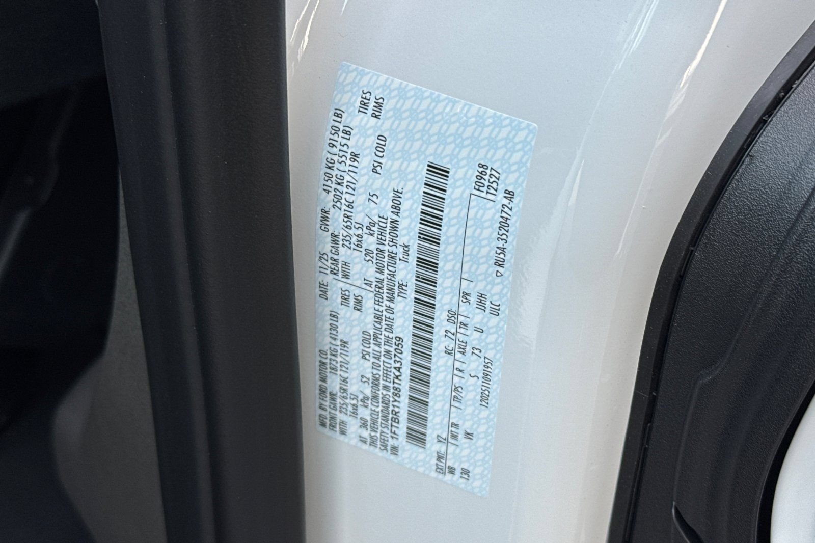 New 2026 Ford Transit 250 Low Roof RWD image 32