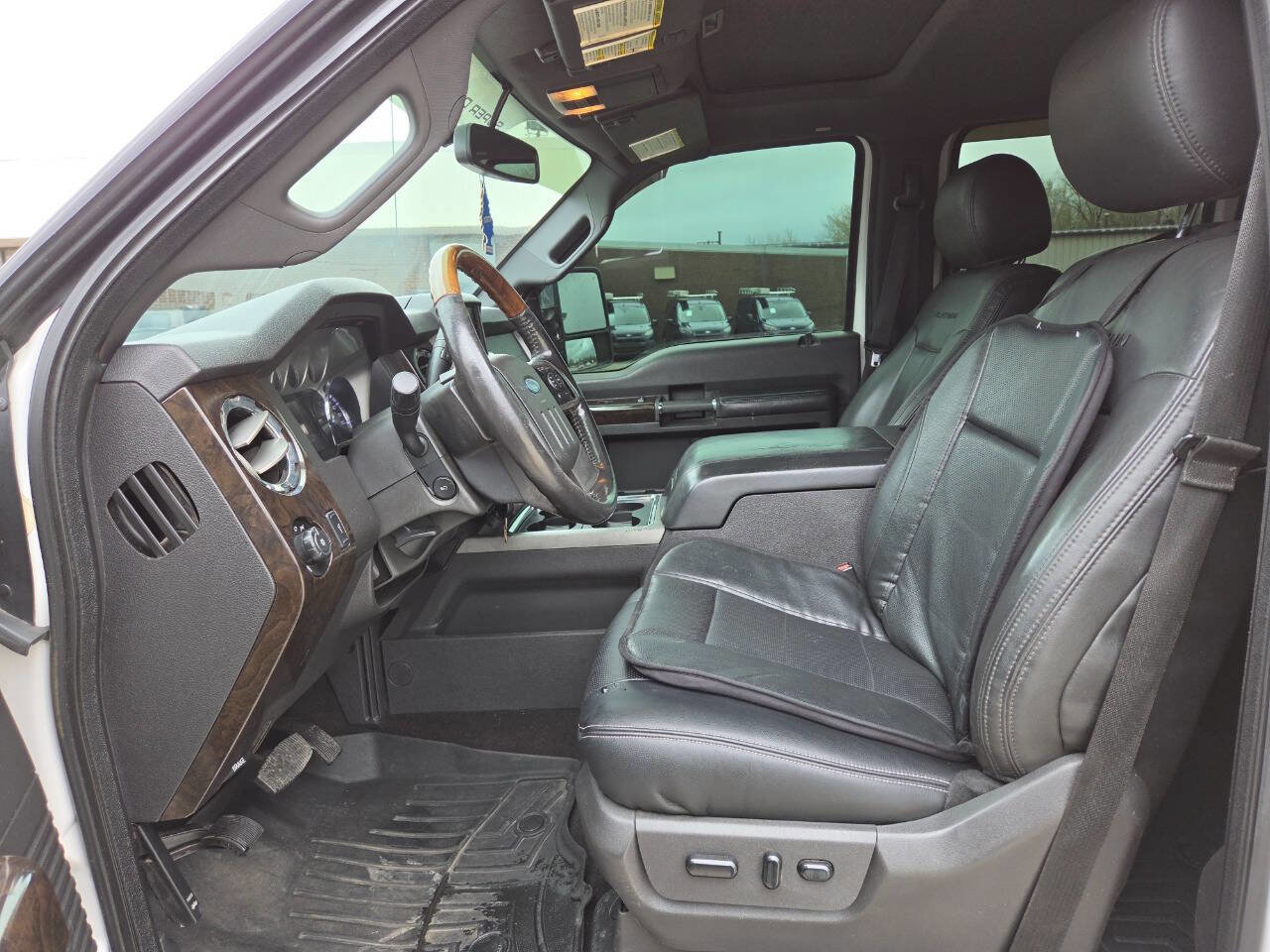 Used 2015 Ford F350 Platinum image 20