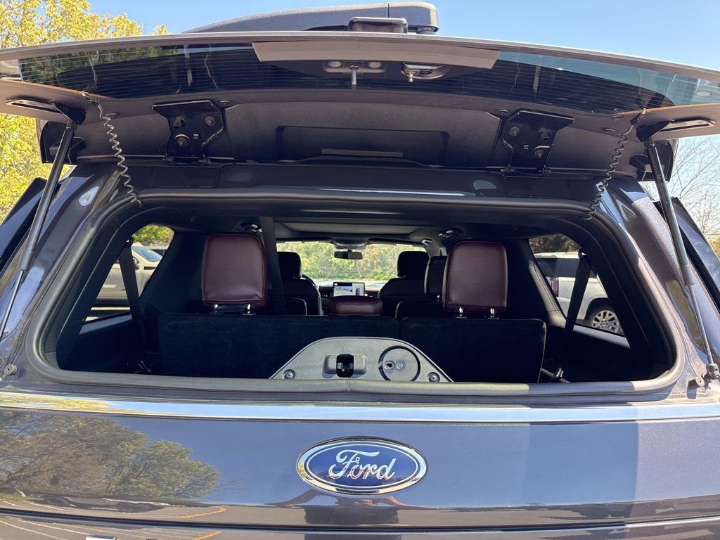 Used 2024 Ford Expedition Max Limited AWD/4WD image 46
