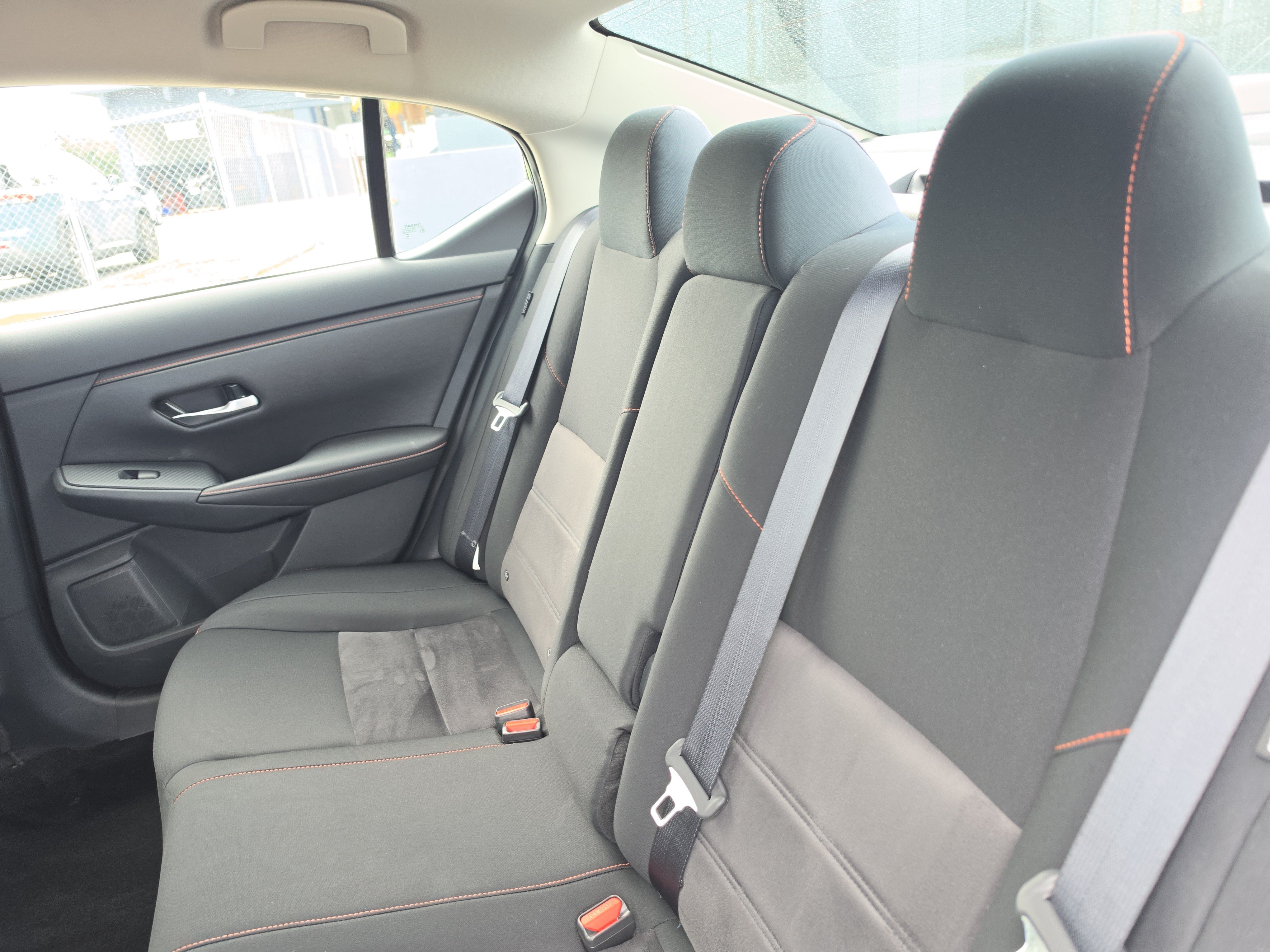 Used 2025 Nissan Sentra SR FWD image 12