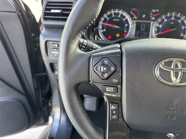 Used 2018 Toyota 4Runner TRD Off-Road image 22