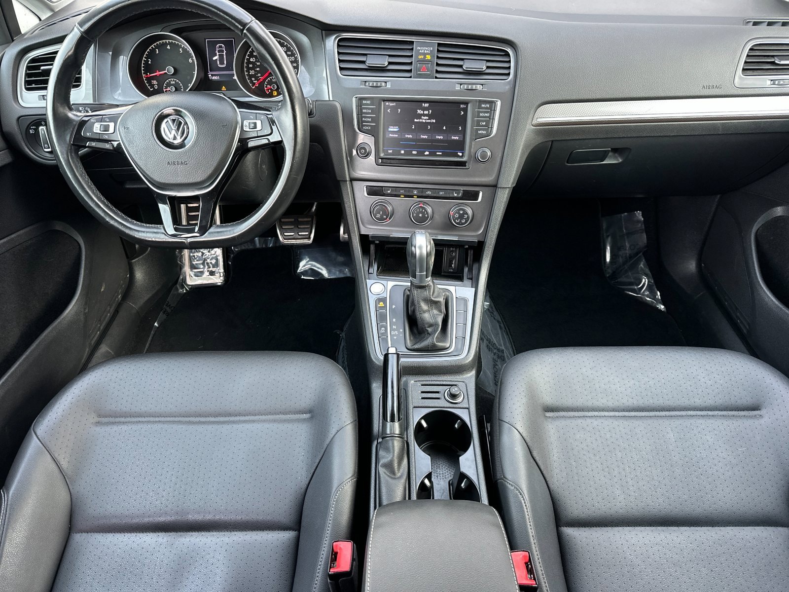 Used 2017 Volkswagen Golf Alltrack SE image 13