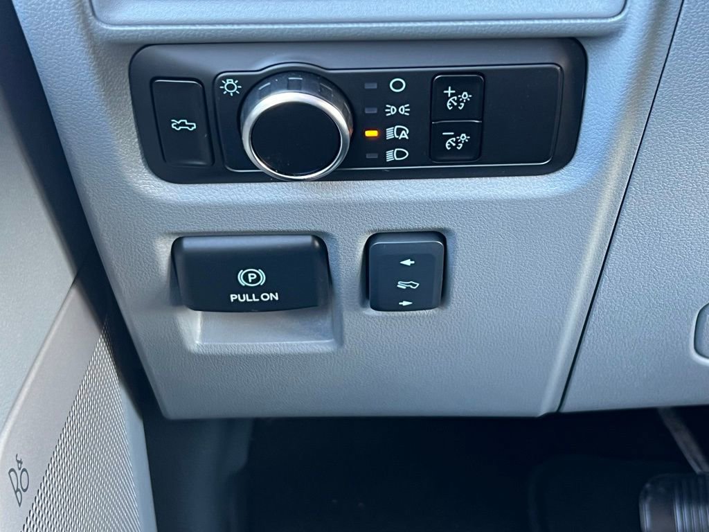 New 2025 Ford F150 Lightning Flash image 32