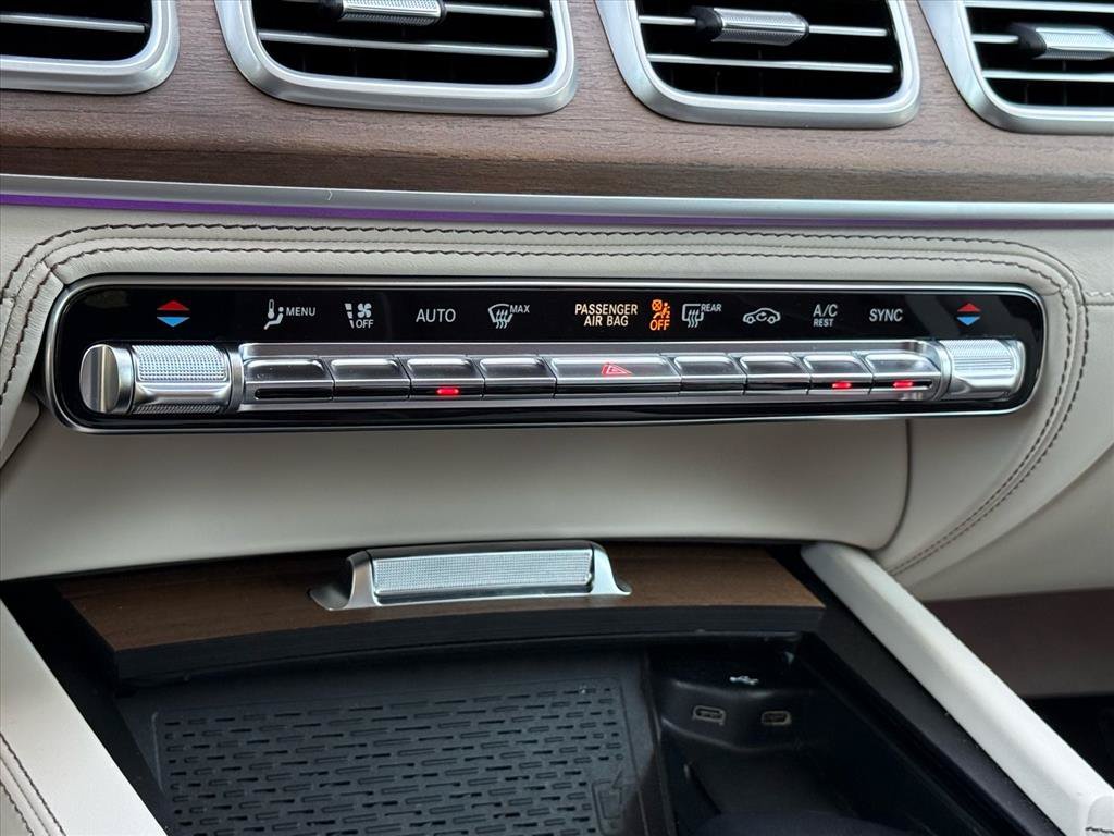 Certified 2024 Mercedes-Benz Maybach GLS 600 4MATIC image 30