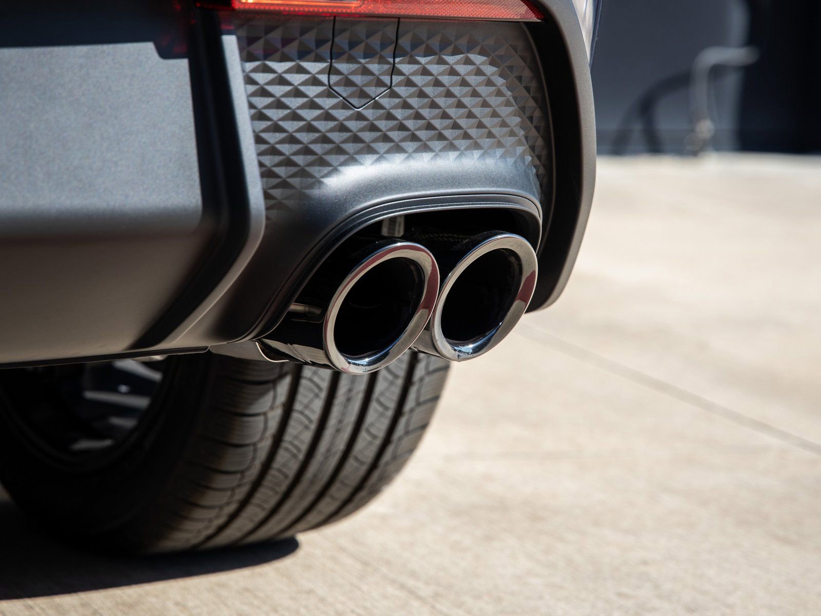 Certified 2026 Porsche Macan image 16