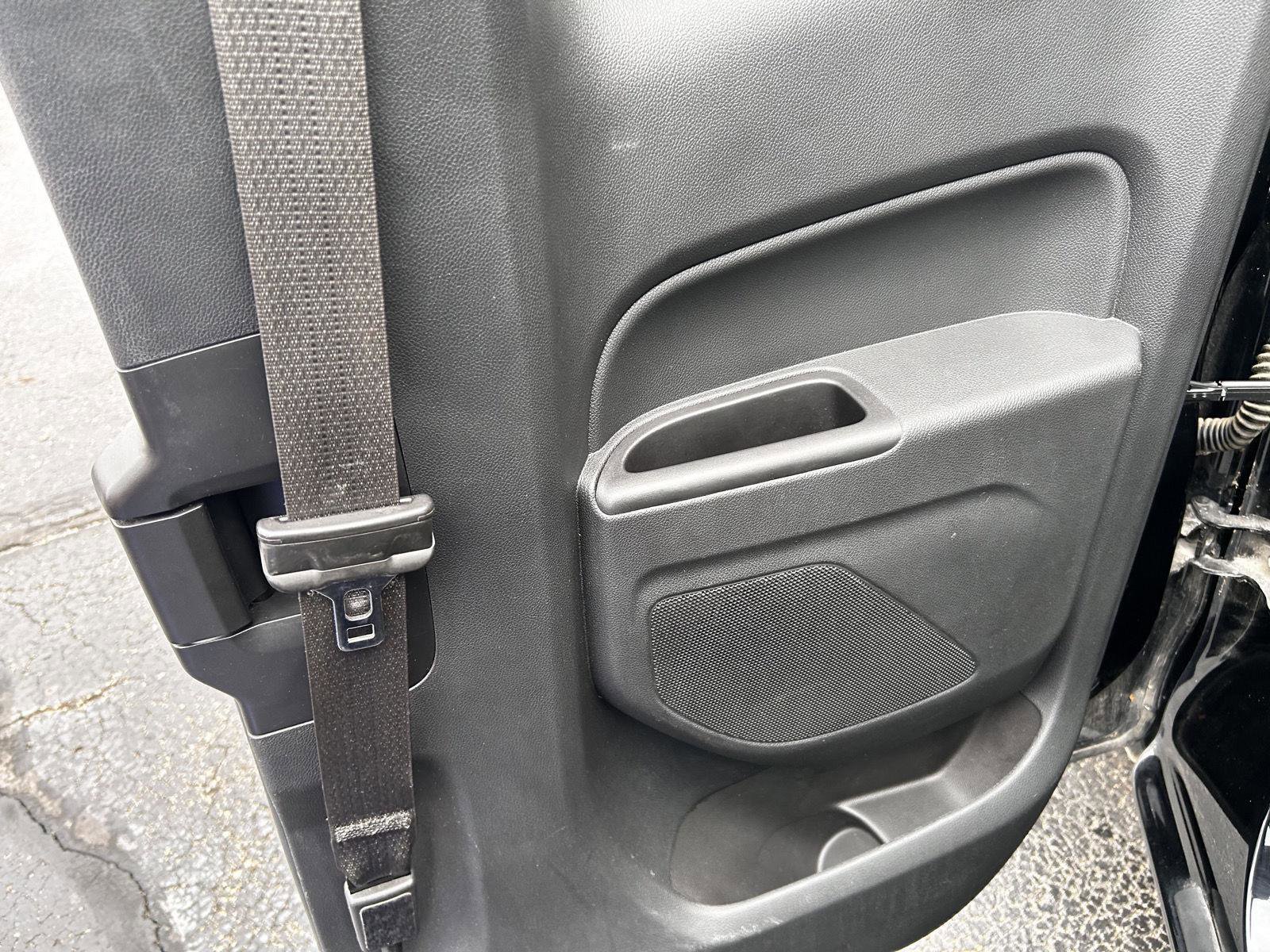 Used 2018 Chevrolet Colorado W/T w/ WT Convenience Package image 16