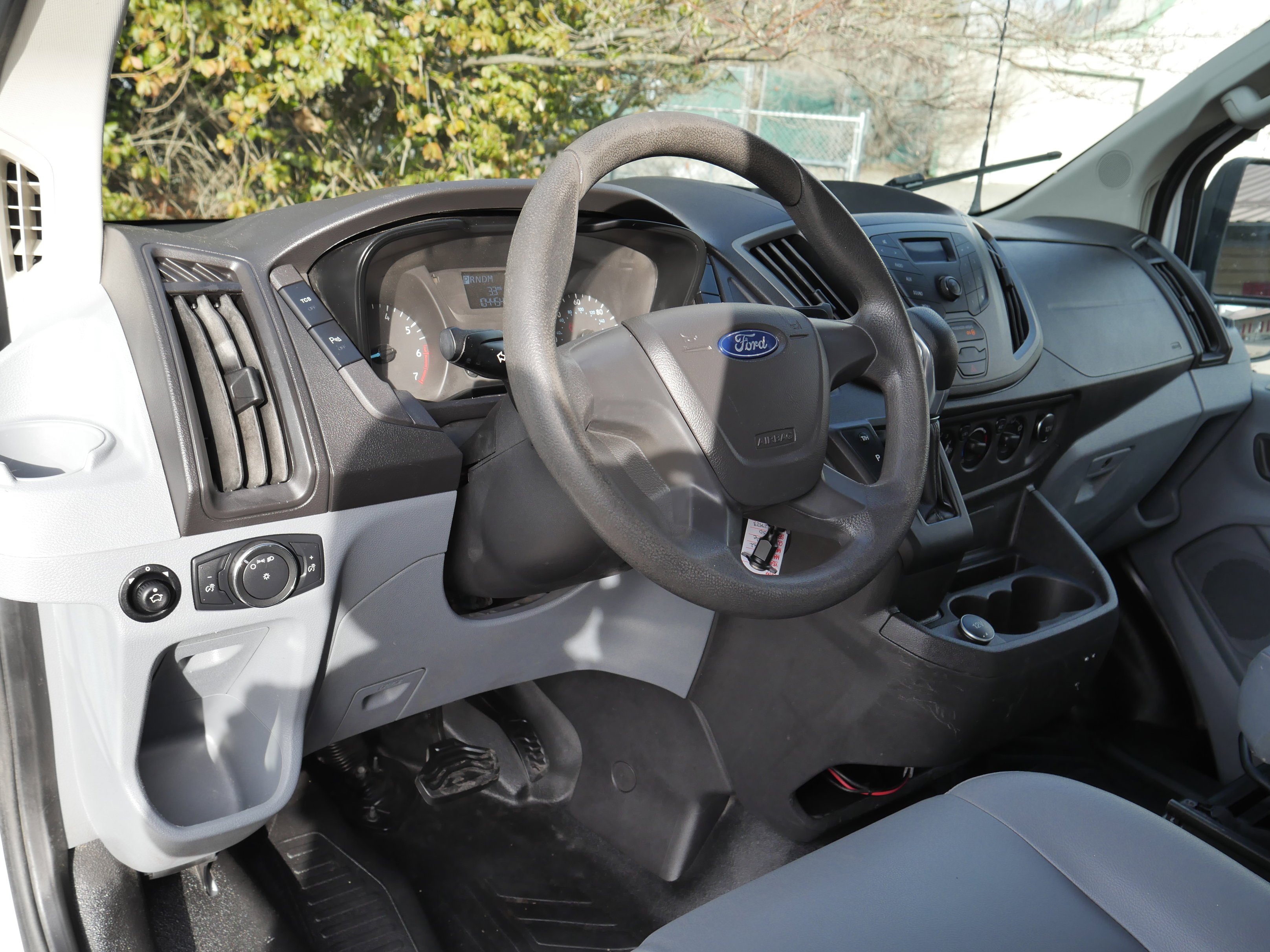 Used 2019 Ford Transit 150 130 Low Roof image 4