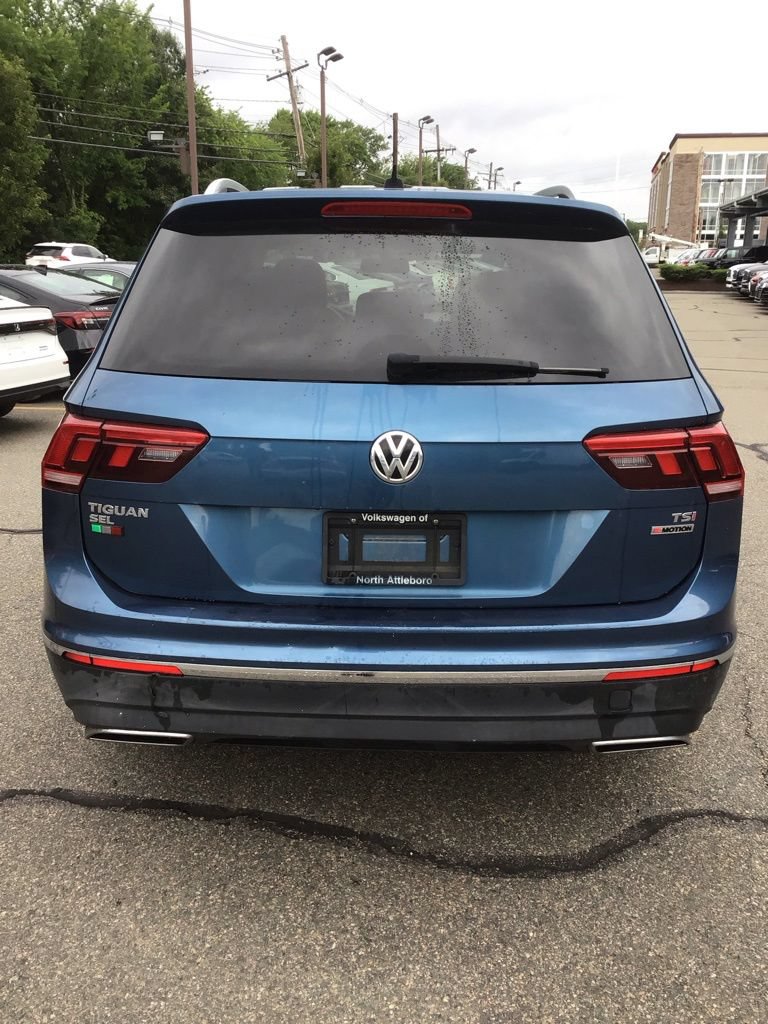 Used 2018 Volkswagen Tiguan SEL AWD/4WD image 4