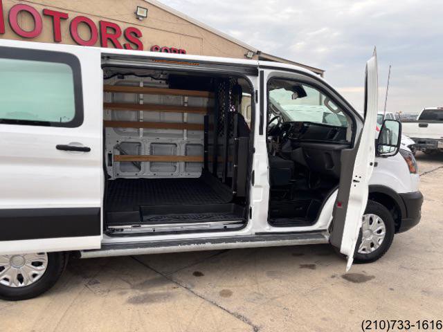Used 2023 Ford Transit 250 Low Roof w/ Exterior Upgrade Package image 25
