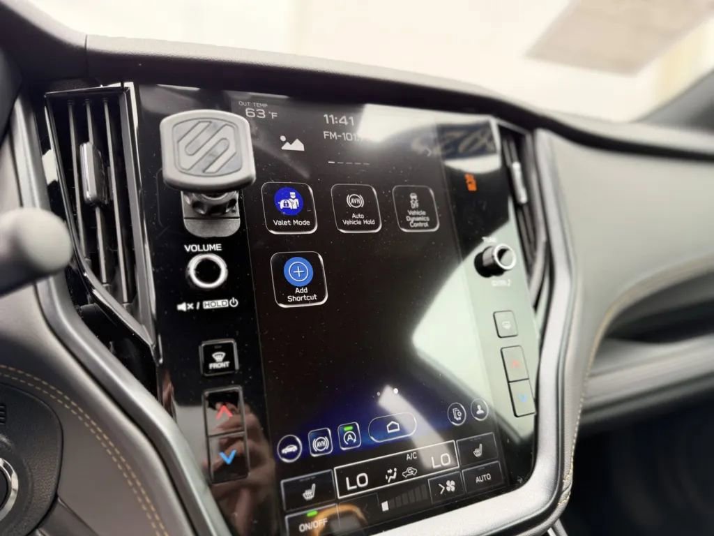 Used 2025 Subaru Outback Wilderness w/ Wilderness Package image 27