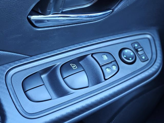 New 2025 Nissan Versa SV w/ Trunk Package FWD image 20