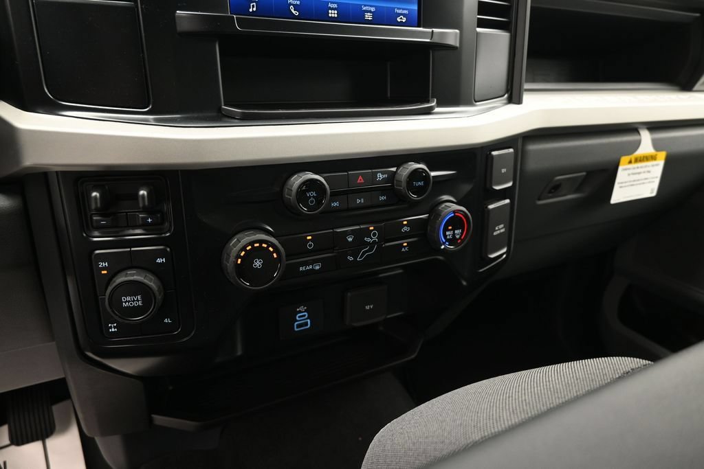 New 2026 Ford F250 XL w/ STX Appearance Package AWD/4WD image 15
