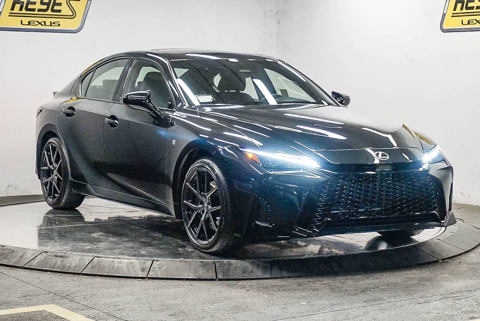 Used 2026 Lexus IS 350 F Sport RWD image 5