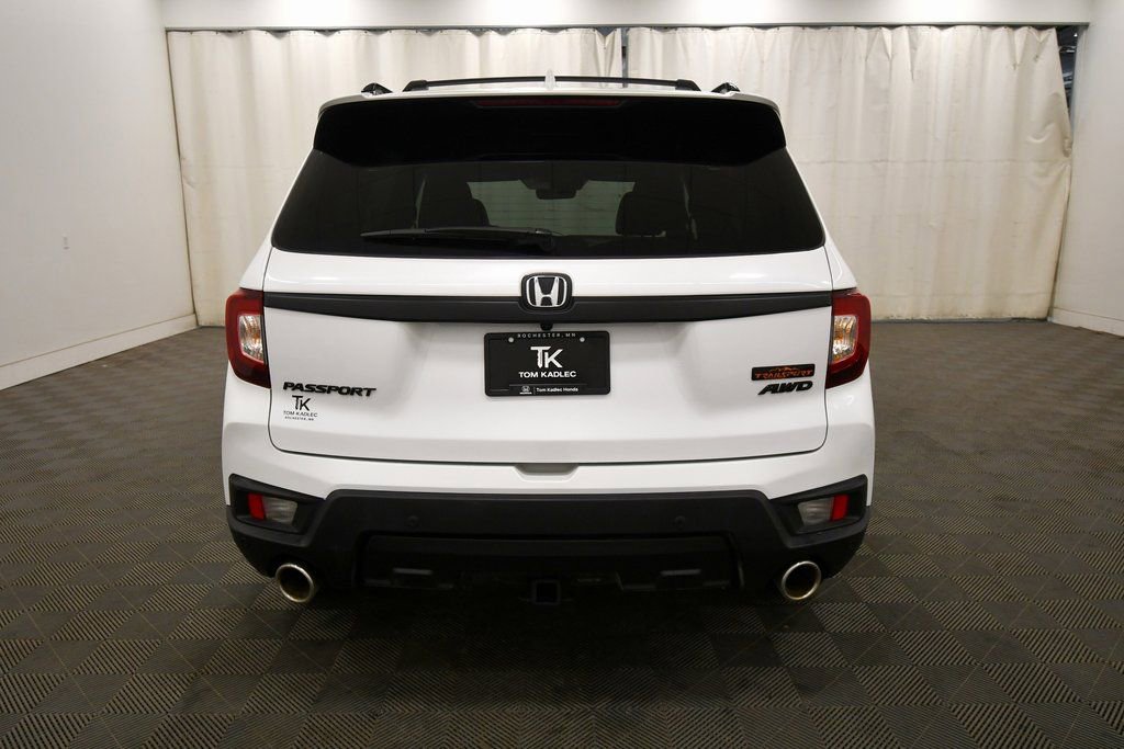 Certified 2022 Honda Passport TrailSport image 6