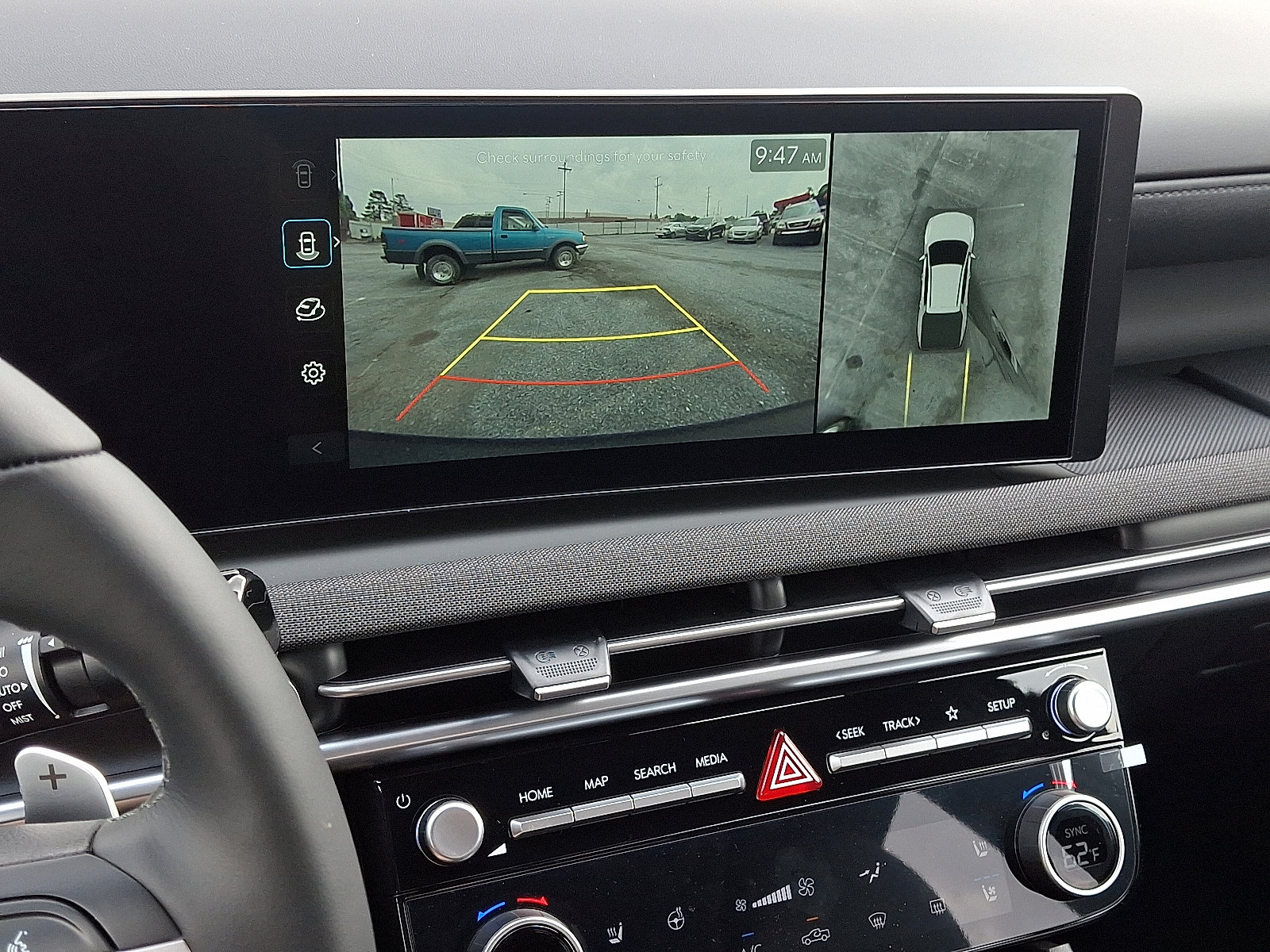 New 2026 Hyundai Santa Cruz Limited image 16