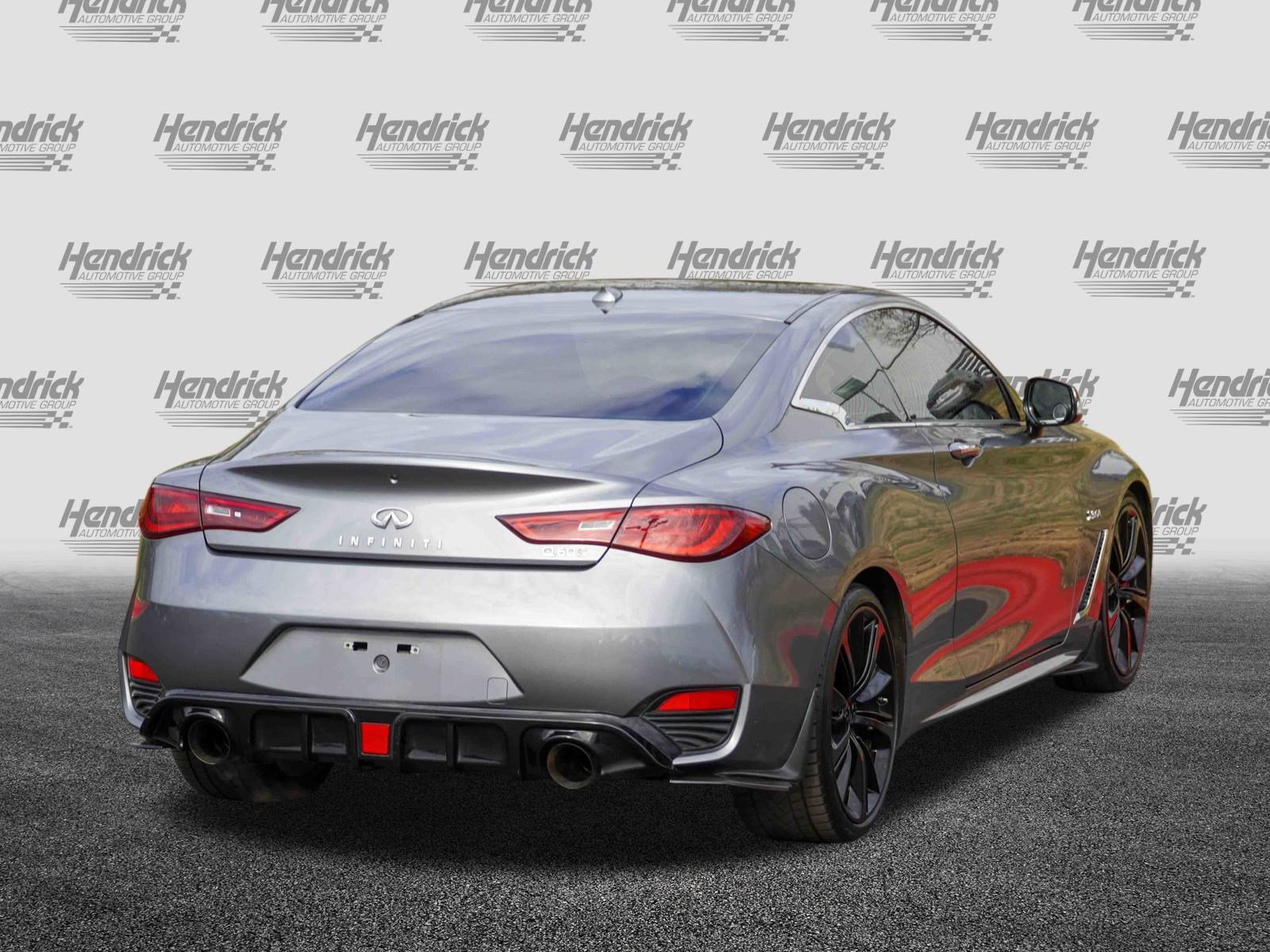 Used 2019 INFINITI Q60 Red Sport 400 image 9