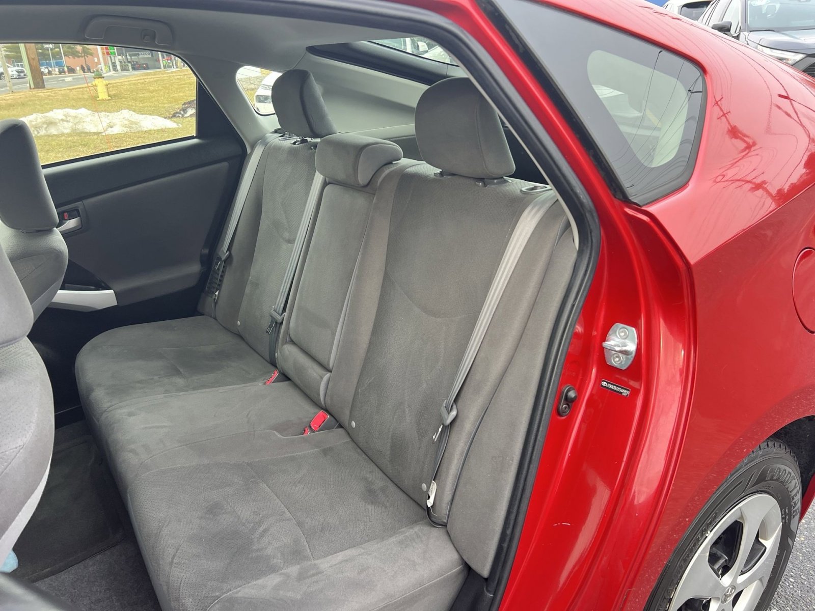 Used 2012 Toyota Prius Three image 23