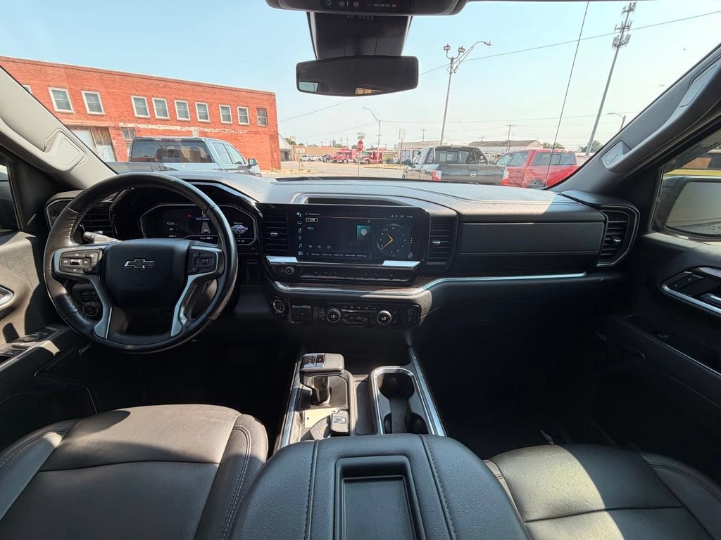 Used 2022 Chevrolet Silverado 1500 RST AWD/4WD image 22