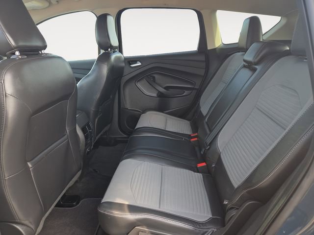 Used 2019 Ford Escape SE image 14