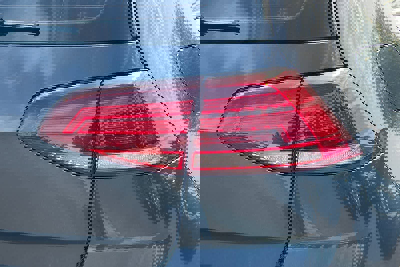 Used 2021 Volkswagen GTI SE image 35