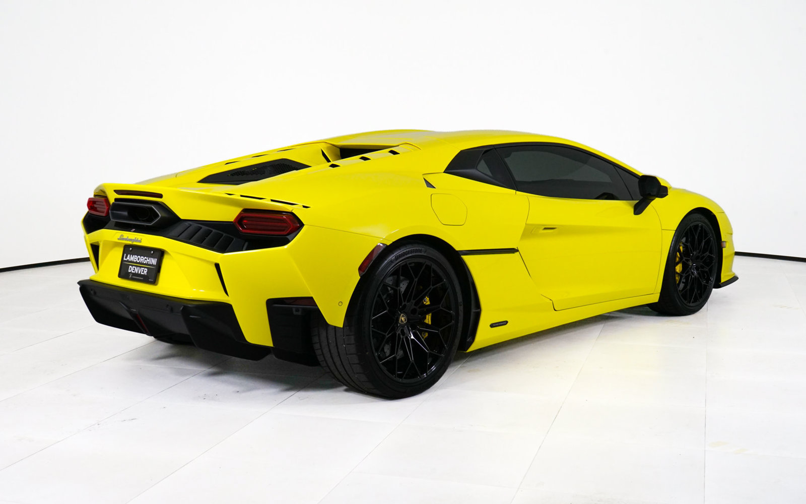 Used 2026 Lamborghini Temerario AWD/4WD image 7