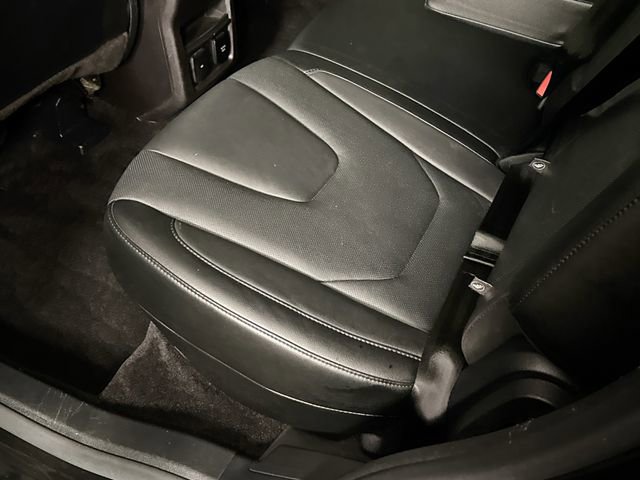 Used 2015 Ford Edge Titanium w/ Equipment Group 301A image 38