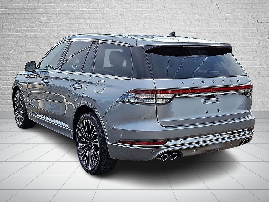 Used 2023 Lincoln Aviator Black Label w/ Dynamic Handling Package AWD/4WD image 4