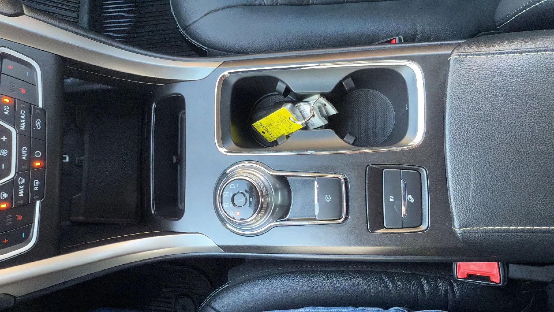 Used 2018 Ford Fusion Energi SE image 20