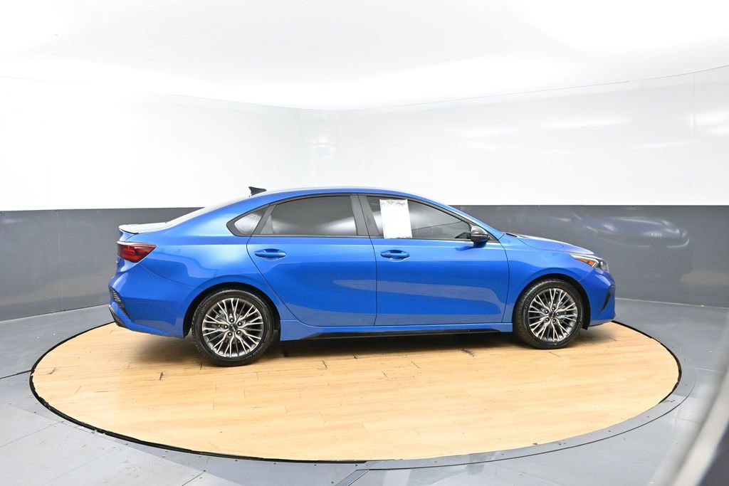 Used 2022 Kia Forte GT-Line w/ GT-Line Premium Package FWD image 8