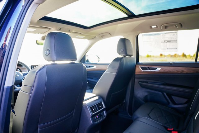 New 2026 Volkswagen Atlas SE image 21