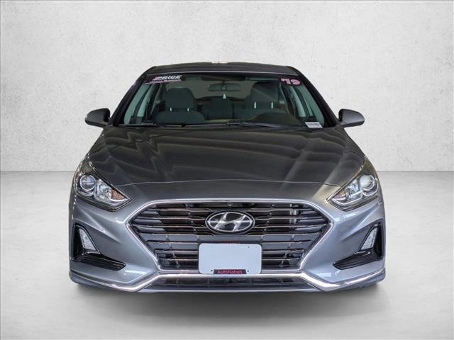 Used 2019 Hyundai Sonata SE FWD image 2