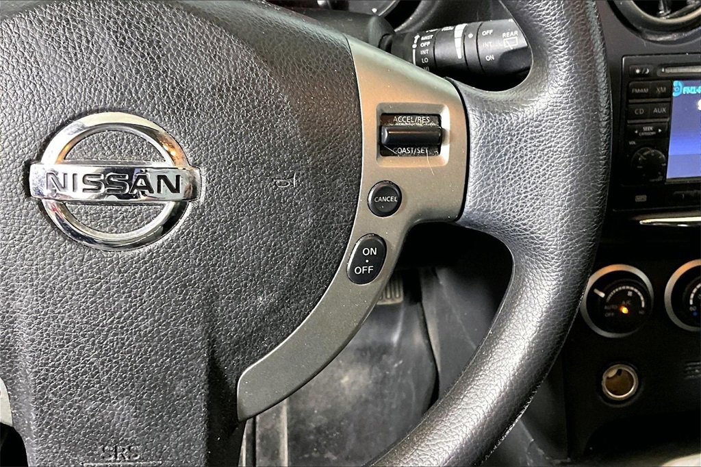 Used 2013 Nissan Rogue SV w/ Premium Pkg image 15