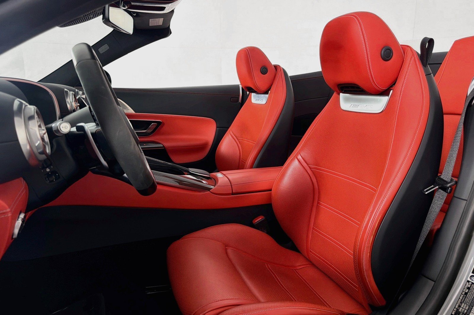 Certified 2022 Mercedes-Benz SL 63 AMG 4MATIC image 19