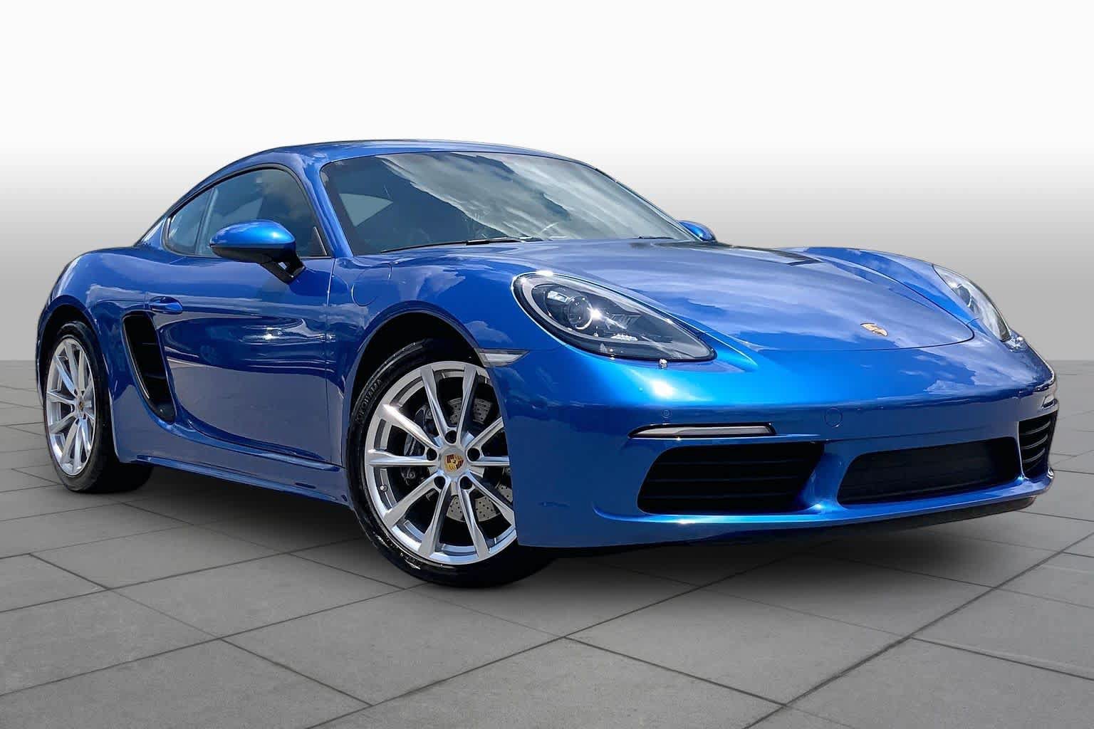 Used 2018 Porsche 718 Cayman RWD image 3