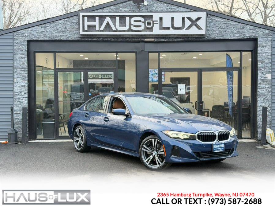 Used 2023 BMW 330i xDrive Sedan w/ Premium Package AWD/4WD image 1