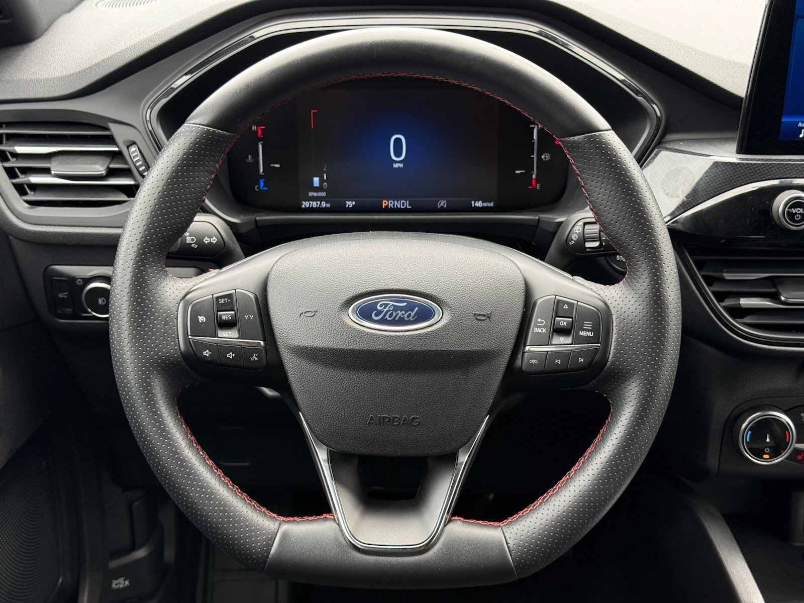 Used 2024 Ford Escape ST-Line w/ Tech Pack #1 AWD/4WD image 22