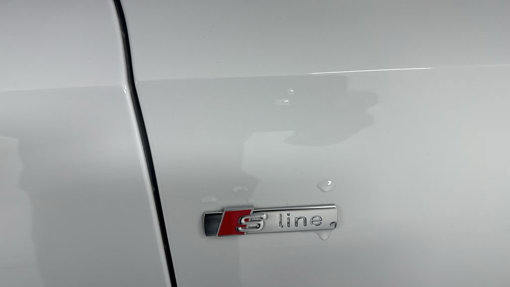 Used 2023 Audi Q8 Prestige image 40